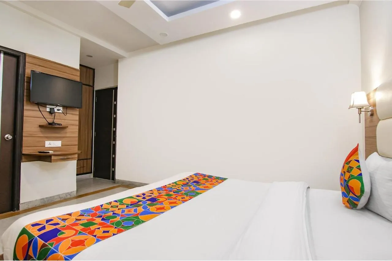 Hotel Fabhotel Sr 68 Gurgaon